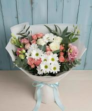 Букет цветов из:  Розы, Лизиантусы и Хризантемы в Ярково Новосибирской области