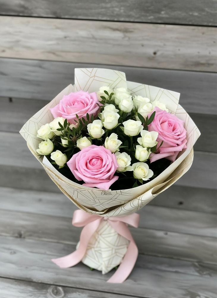 Букет цветов из: Розы в Ярково Новосибирской области