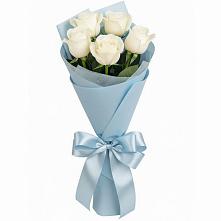 Букет 5 Белых роз Проуд в Ярково Новосибирской области