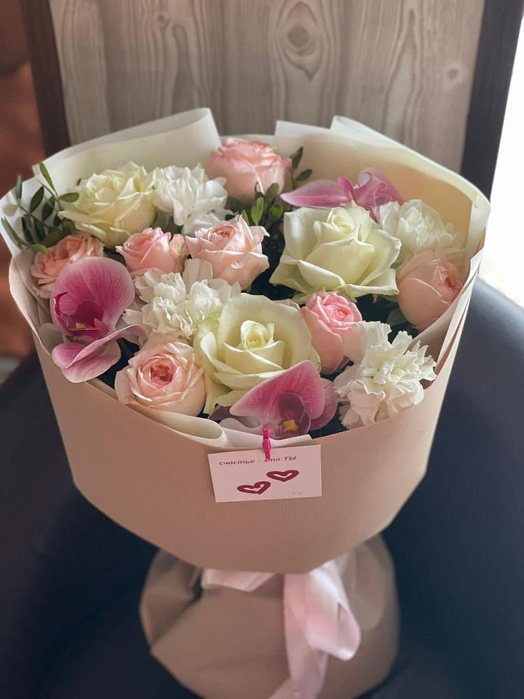 Букет цветов из: Орхидеи, Розы и Гвоздики в Ярково Новосибирской области