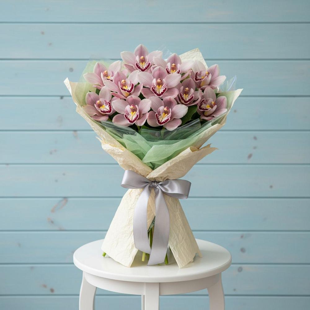 Букет цветов из: Орхидеи и Розы в Ярково Новосибирской области