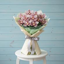 Букет цветов из:  Орхидеи и Розы в Ярково Новосибирской области