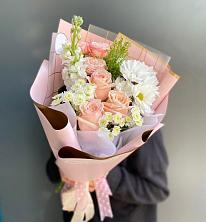 Букет цветов из:  Хризантемы и Розы в Ярково Новосибирской области