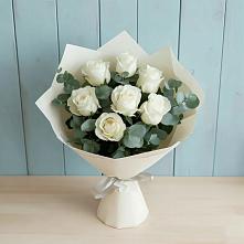 Букет Белые розы в Эвкалипте в Ярково Новосибирской области