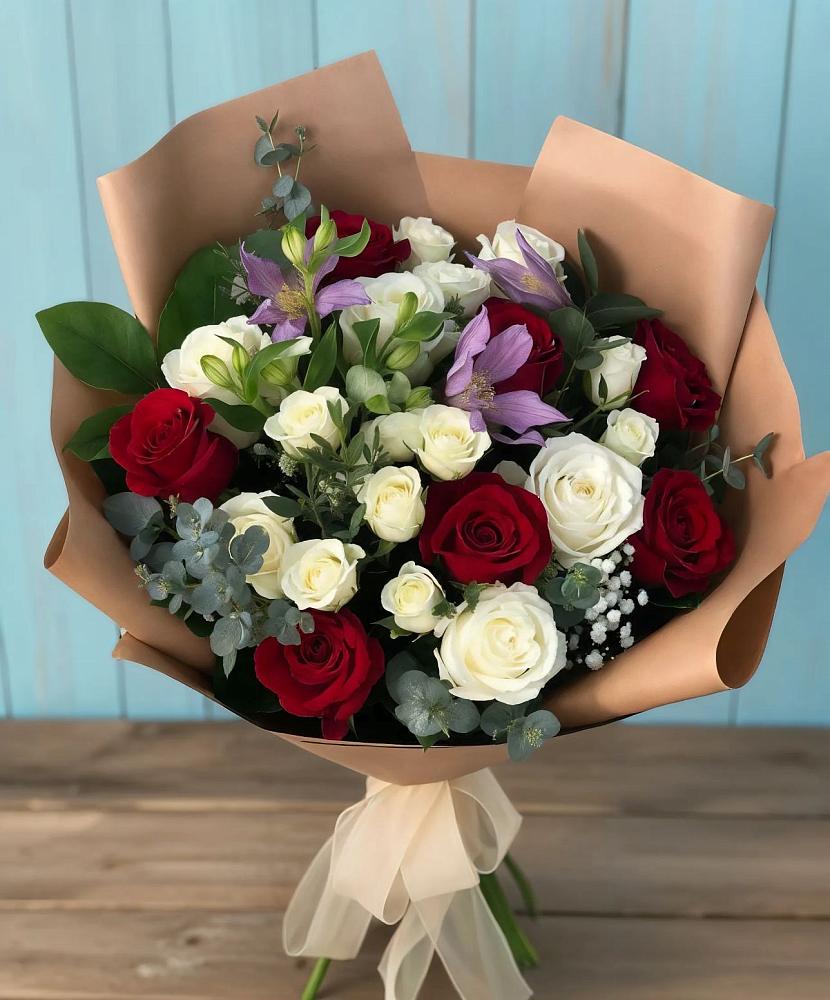 Букет цветов из: Розы и Альстромерии в Ярково Новосибирской области